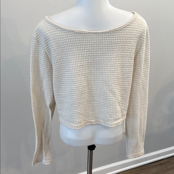 SHEIN Curve 3XL Women's Cream Cropped Knit Sweater - Picture 2 of 4